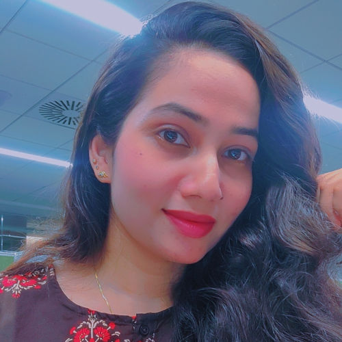 Sajeeda Aslam Rakhangi