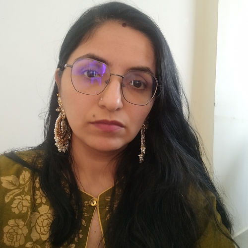 Dr Dhara Lakhani